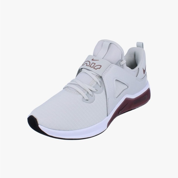 C38- Women’s size 8.5- Nike Air Max - White and Mauve Sneakers - Picture 2 of 7